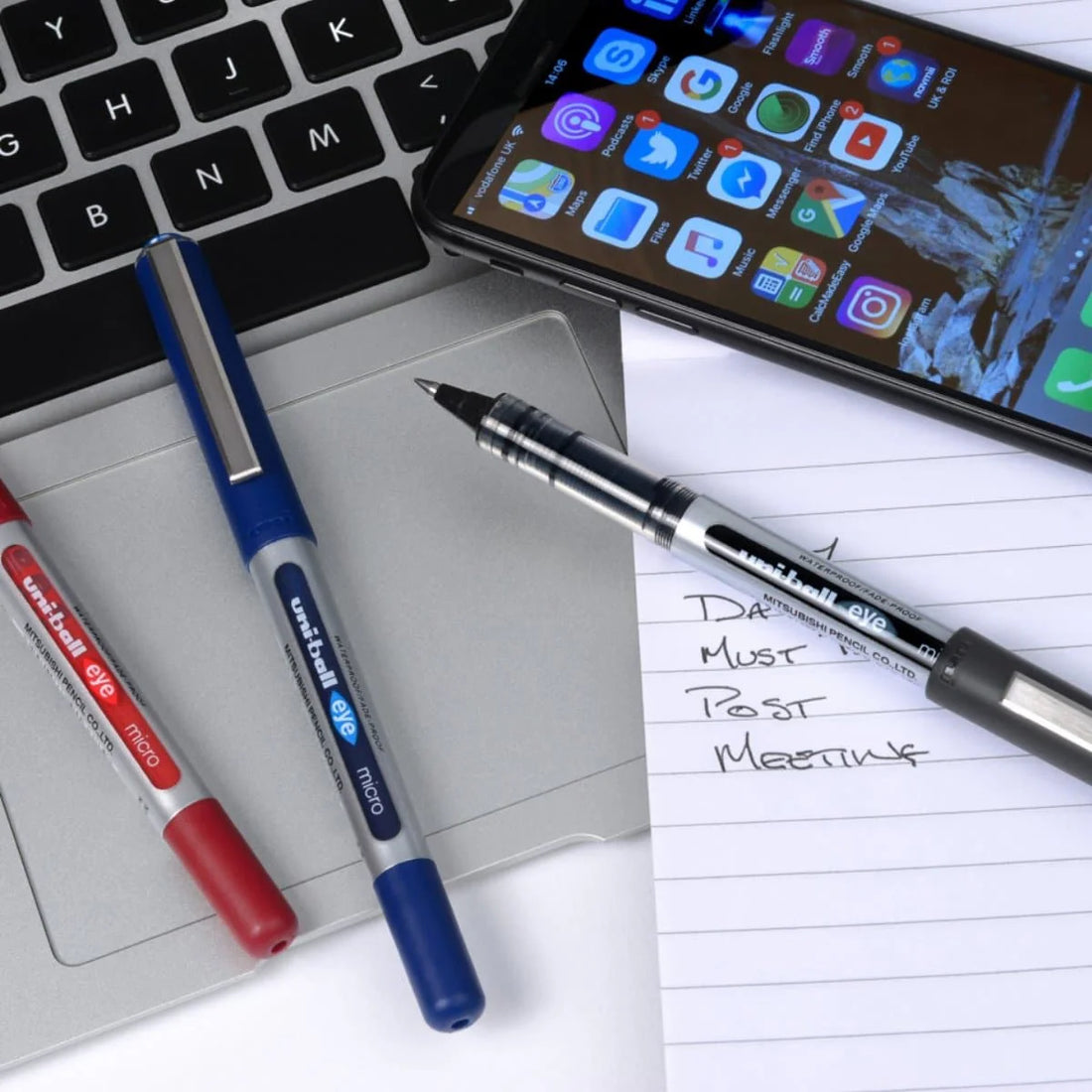 UNI-ball Eye Micro Roller Pen, 0.5mm, Green